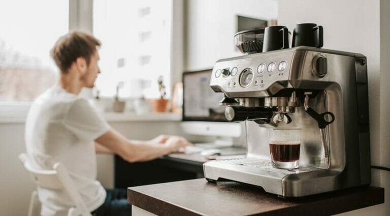 Do Coffee Makers Turn Off Automatically