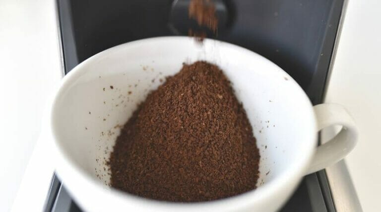 How Soon to Grind Coffee after Roasting